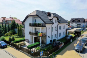 Pokoje i Apartamenty Ara Karwia Karwia